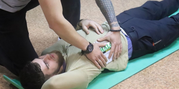 Арт-терапия и доврачебная помощь: в Николаеве стартовали курсы для ветеранов, ВПО и семей погибших защитников Украины (ФОТО)