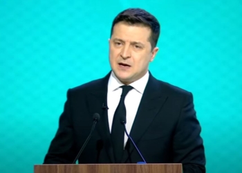Зеленский заявил о создании национального авиаперевозчика (ВИДЕО)