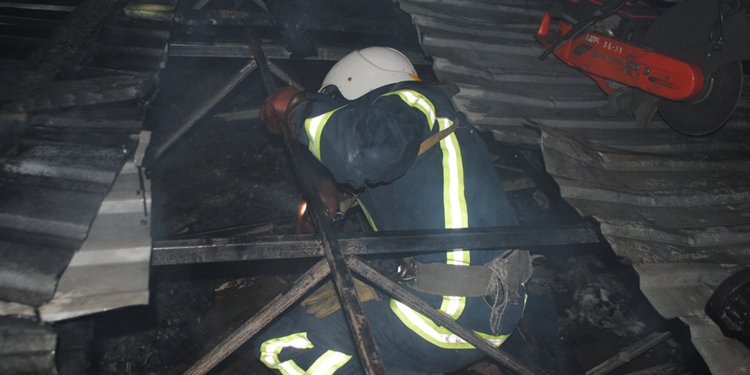 В Николаеве на Крылова горело кафе (ФОТО)