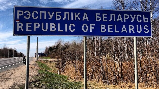 Беларусь продолжает помогать армии РФ снабжением