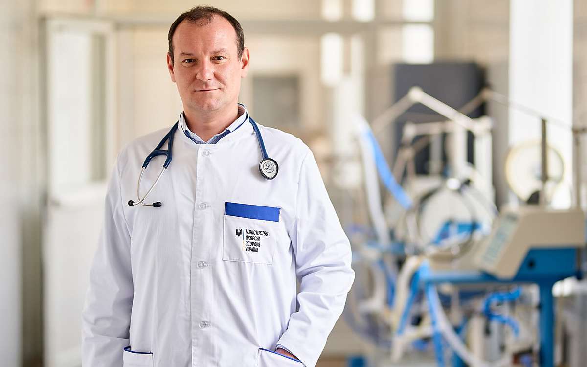 “Федорова сортирует больных и потом вешает себе медали”, –  профессор-анестезиолог рассказал о проверке николаевской инфекционки