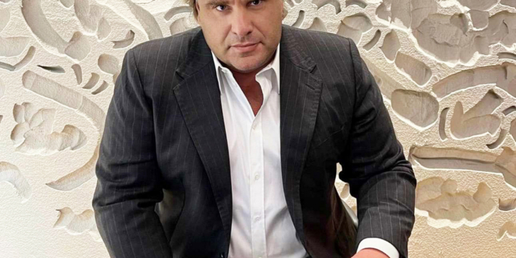 Одесского миллиардера Галантерника объявили в розыск