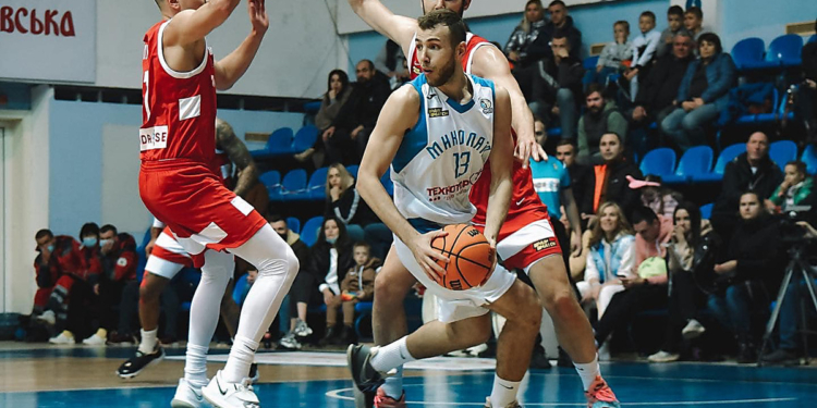 Чуда не случилось: МБК “Николаев” проиграл “Прометею”