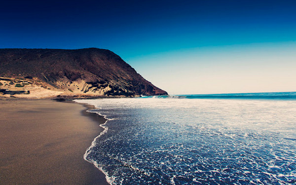 Секс на пляже губителен для природы