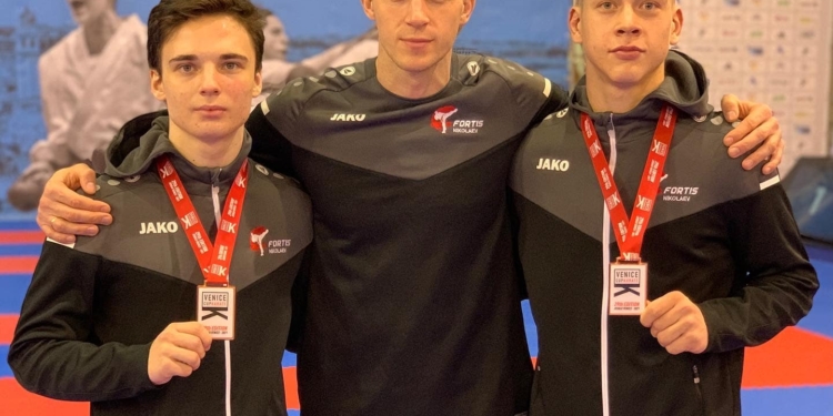 Два каратиста из Николаева завоевали медали международного турнира в Венеции (ФОТО)