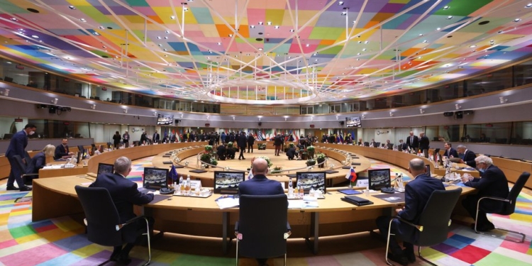 Саммит «Восточного партнерства»: ЕС поддерживает Украину и «Ассоциированное трио»