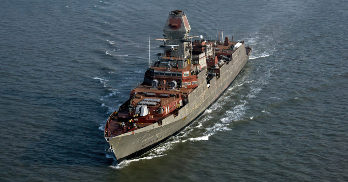 Индия испытывает новейший эсминец, оснащенный газотурбинными агрегатами николаевской “Зори”-“Машпроекта” (ФОТО)