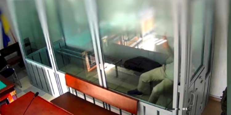 Россиянина, убившего свою мать и расчленившего ее тело, в Николаеве приговорили к 15 годам тюрьмы (ФОТО)