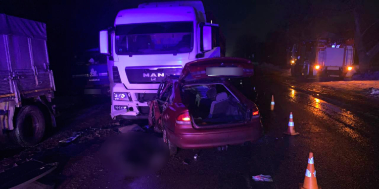 Ночное ДТП в Николаеве – двое мужчин погибли, еще один пострадал (ФОТО)