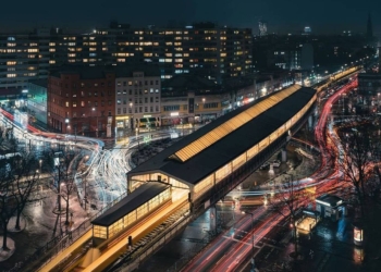 В Берлине пассажирам общественного транспорта продают съедобные билеты, пропитанные конопляным маслом