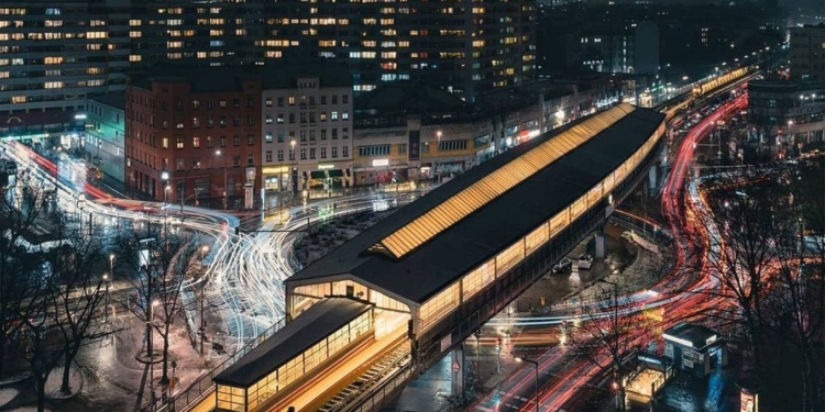 В Берлине пассажирам общественного транспорта продают съедобные билеты, пропитанные конопляным маслом