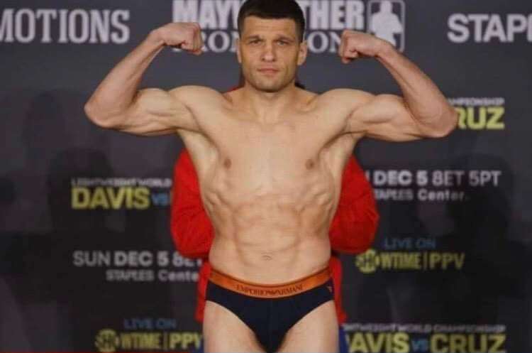 Сегодня ночью николаевский боксер Деревянченко сразится с доминиканцем Адамесом. Сколько он получит за бой?
