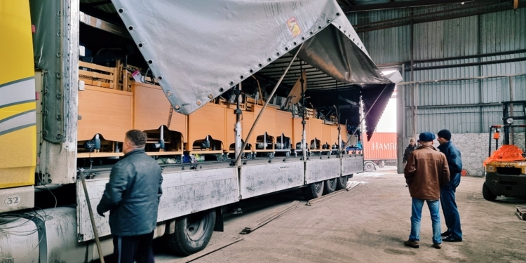 Для ковидных больниц Николаевщины в Украину прибыл гуманитарный груз из Нидерландов (ФОТО)