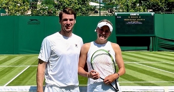 Воспитанница николаевской школы тенниса Катерина Козлова вышла замуж за бывшего хоккеиста из Германии (ФОТО)