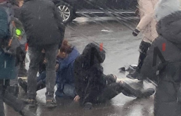 В Луцке 16-летний водитель на авто влетел в толпу на переходе, среди пострадавших – ребенок