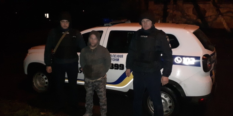 В Вознесенске полиция охраны поймала вора телефонных кабелей (ФОТО)