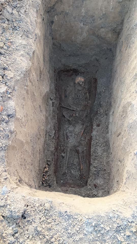 В центре Баштанки обнаружено древнее кладбище, археологи откопали 31 скелет (ФОТО) 1