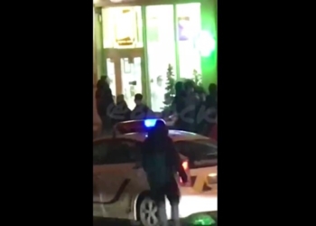Во Львове группа молодых людей разогнала съемки российского шоу (ВИДЕО)