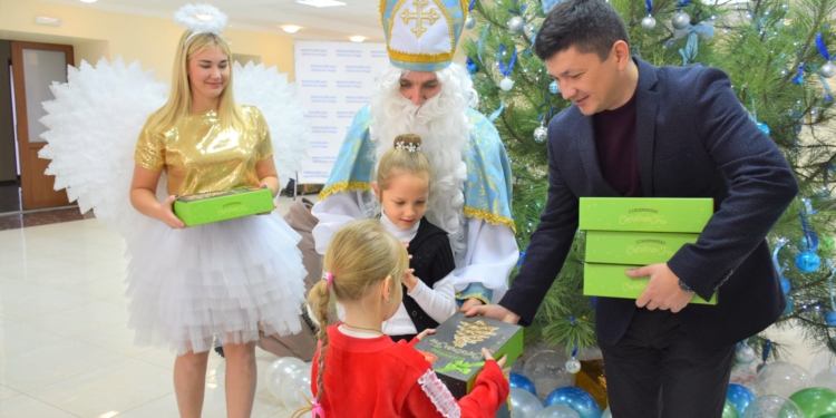 В Николаевской ОГА детей участников АТО/ООС поздравили с Днем святого Николая (ФОТО)