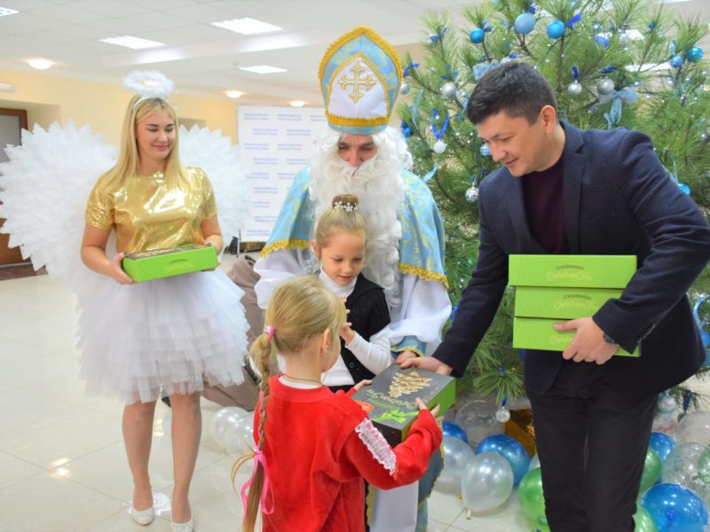 В Николаевской ОГА детей участников АТО/ООС поздравили с Днем святого Николая (ФОТО)