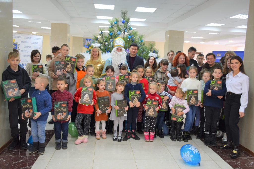 В Николаевской ОГА детей участников АТО/ООС поздравили с Днем святого Николая (ФОТО) 1