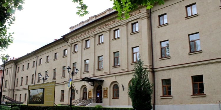 Сегодня Николаевскому краеведческому музею – 108 лет