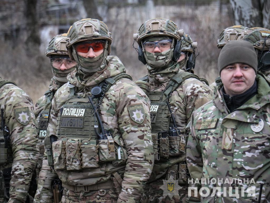 В Николаеве полиция и Нацгвардия учились пресекать массовые беспорядки (ФОТО) 8