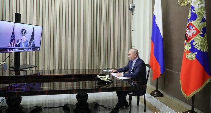 Байден и Путин говорили 2 часа. О чем? Информации мало, но она есть