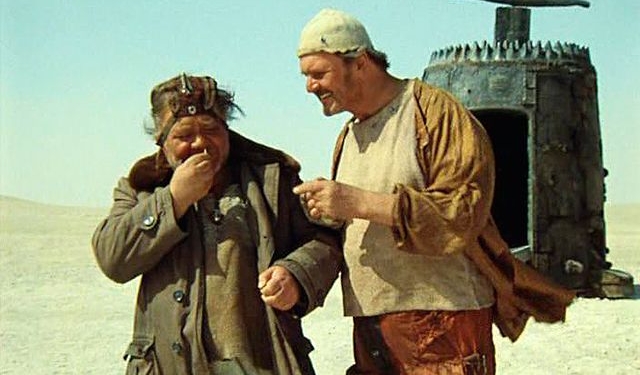 Федорино горе, разгадка тайны аэропорта,  бродячая филармония и “Черная жемчужина”.   Обзор недели