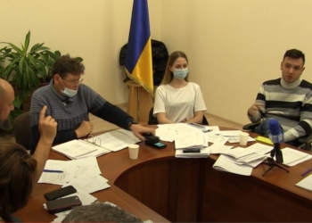 В Николаеве депутаты на комиссии по вопросам ЖКХ проголосовали за выделение средств на выполнение наказов горожан (ВИДЕО)