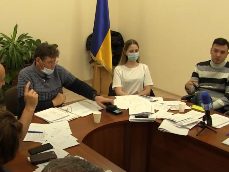 В Николаеве депутаты на комиссии по вопросам ЖКХ проголосовали за выделение средств на выполнение наказов горожан (ВИДЕО)