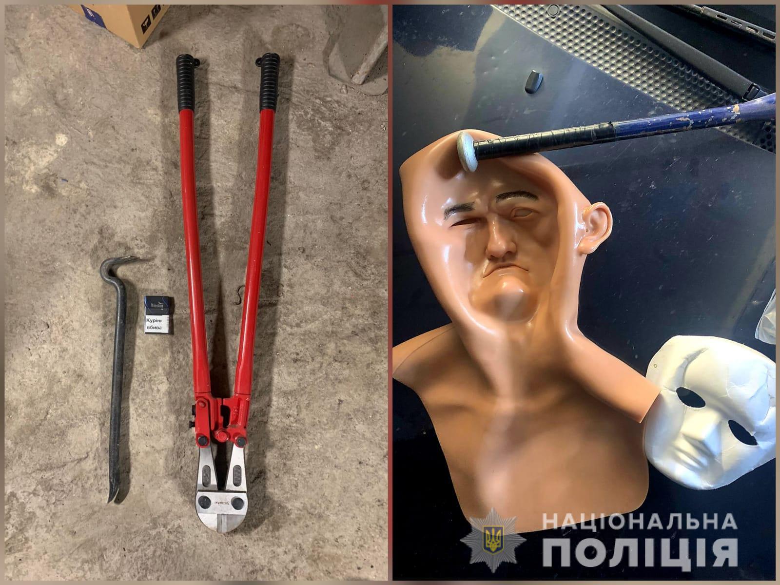 В Николаеве оперативники задержали квартирных воров: они ходили «на дело» в масках (ФОТО, ВИДЕО)