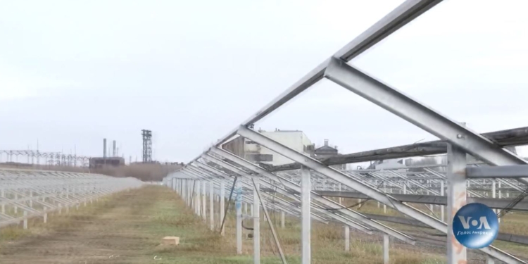 Канадский инвестор демонтировал солнечную электростанцию – из-за Коломойского. Есть еще одна – под Николаевом (ВИДЕО)