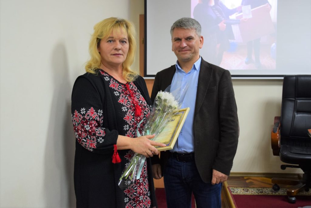 В Николаеве наградили победителей областного конкурса «Волонтер года – 2021» (ФОТО) 17