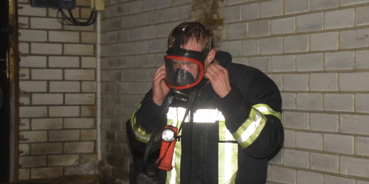 Пар – хорошо, дым – плохо. В Николаеве горела баня (ФОТО)