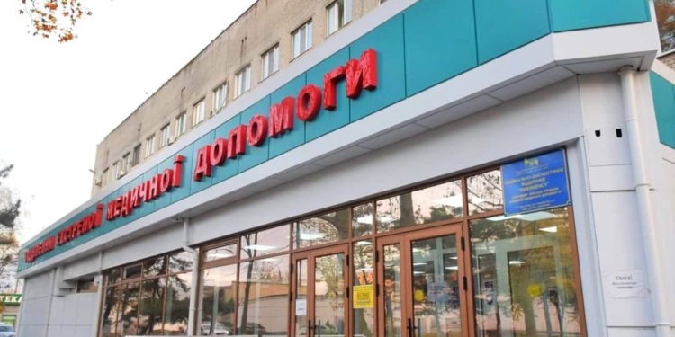 В Николаеве торжественно открыли отремонтированное приемное отделение БСМП