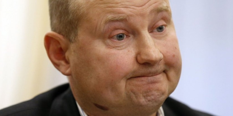 Экс-судья Чаус заявил, что он оглох. Заседание перенесли