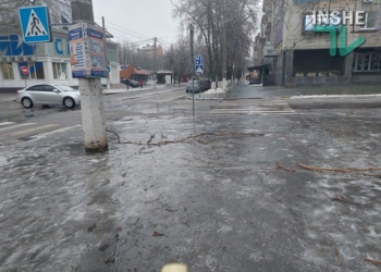 Николаев в ледяном плену. В ГСЧС обещают, что будет еще хуже  (ФОТО, ВИДЕО)