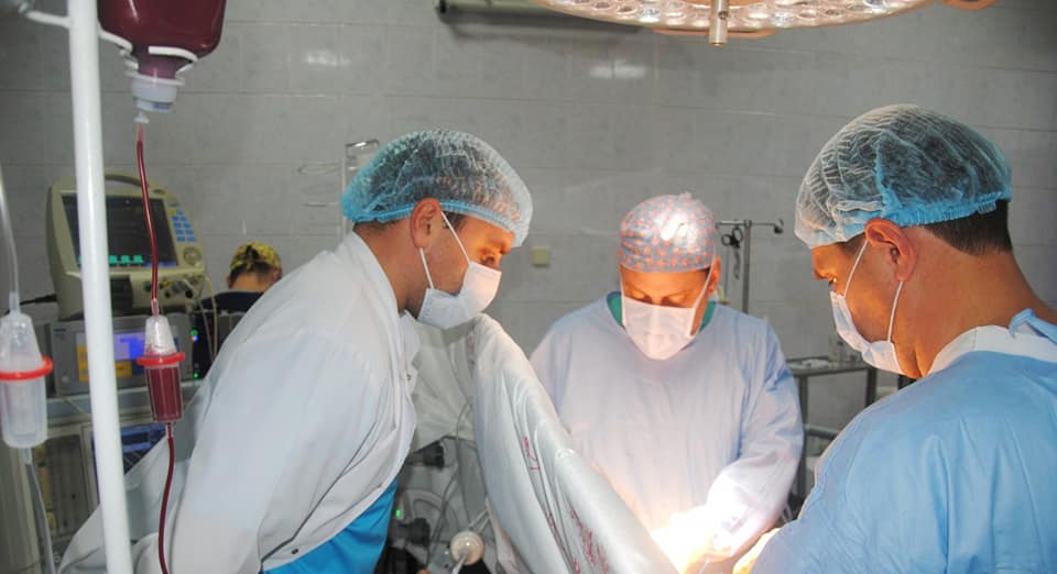 Главный хирург ВСУ рассказал, оснащены ли мобильные госпитали в Украине 1