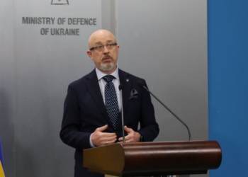 В этом году вражесткие снайперы убили 43 украинских военных, – Резников (ВИДЕО)
