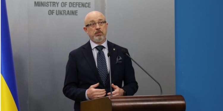 В этом году вражесткие снайперы убили 43 украинских военных, – Резников (ВИДЕО)