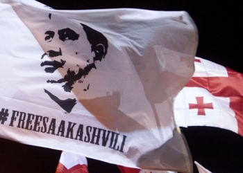 В Грузии оштрафуют тюремщиков Саакашвили – за распространение унижающего его достоинство видео