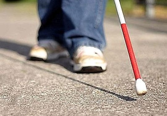 Итальянец 13 лет получал за фейковую слепоту, попался на получении водительских прав