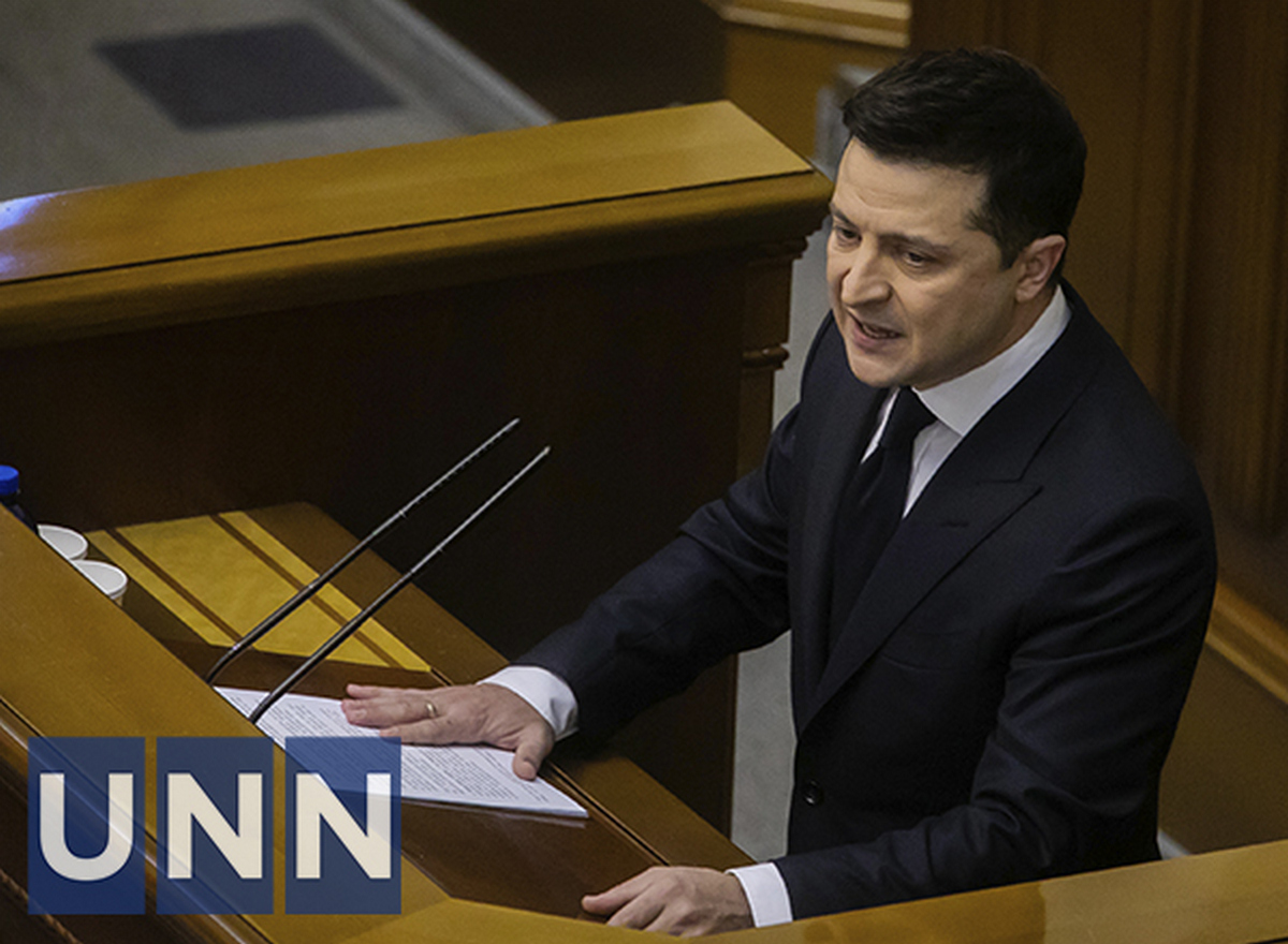 Найти избирателей за рубежом. Зеленский внес в парламент законопроект о множественном гражданстве