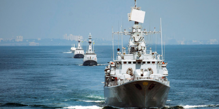 Николаевский «Опытно-проектный центр кораблестроения» подписал контракт с Минобороны на модернизацию фрегата «Гетман Сагайдачный»