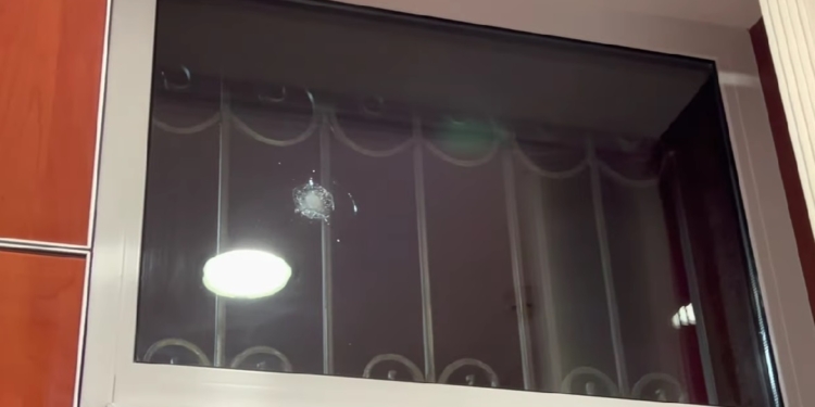 В Киеве обстреляли редакцию интернет-издания «ГОРДОН» (ВИДЕО)