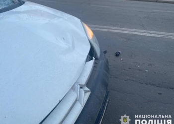 В Миколаєві під колесами автівки загинула пішохід (ФОТО)