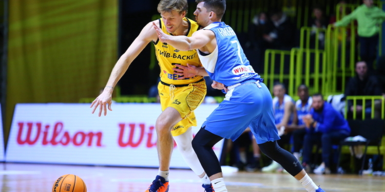 Суперлига Windrose: МБК «Николаев» крупно проиграл «Киев-Баскету» (ВИДЕО)