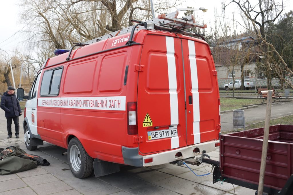 Напередодні Водохреща рятувальники обстежили акваторію Нижньої Набережної в Миколаєві. Що знайшли? (ФОТО) 26