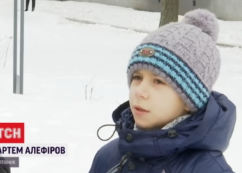 Десятилетний мальчик 12 часов под ледяным дождем в лесу отогревал потерявшего сознание отца (ВИДЕО)